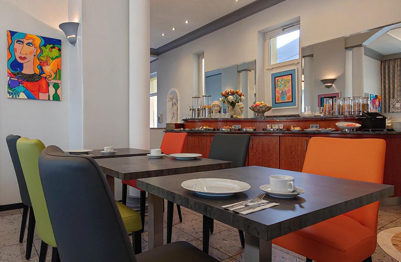 Apartment Hotel Kral - Business Hotel & Serviced Apartments Erlangen Exterior foto