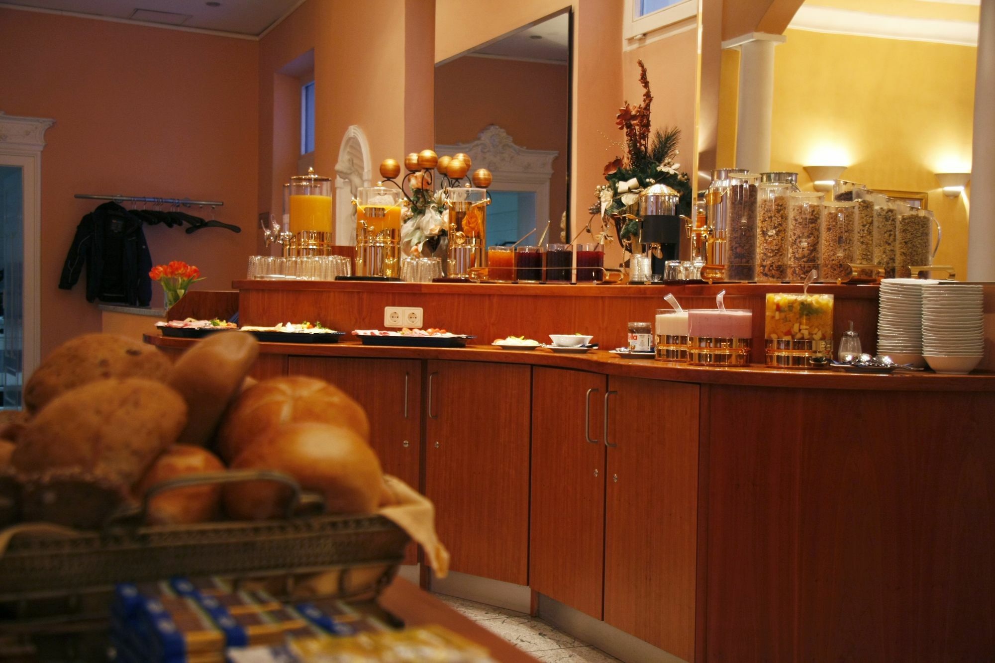 Apartment Hotel Kral - Business Hotel & Serviced Apartments Erlangen Exterior foto